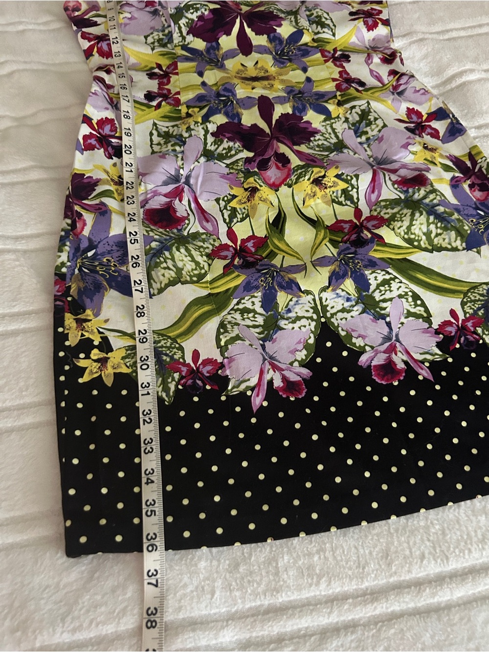 London Times Floral Shift Sleeveless Dress in Yellow, Purple, Green, Black - Picture 7 of 14